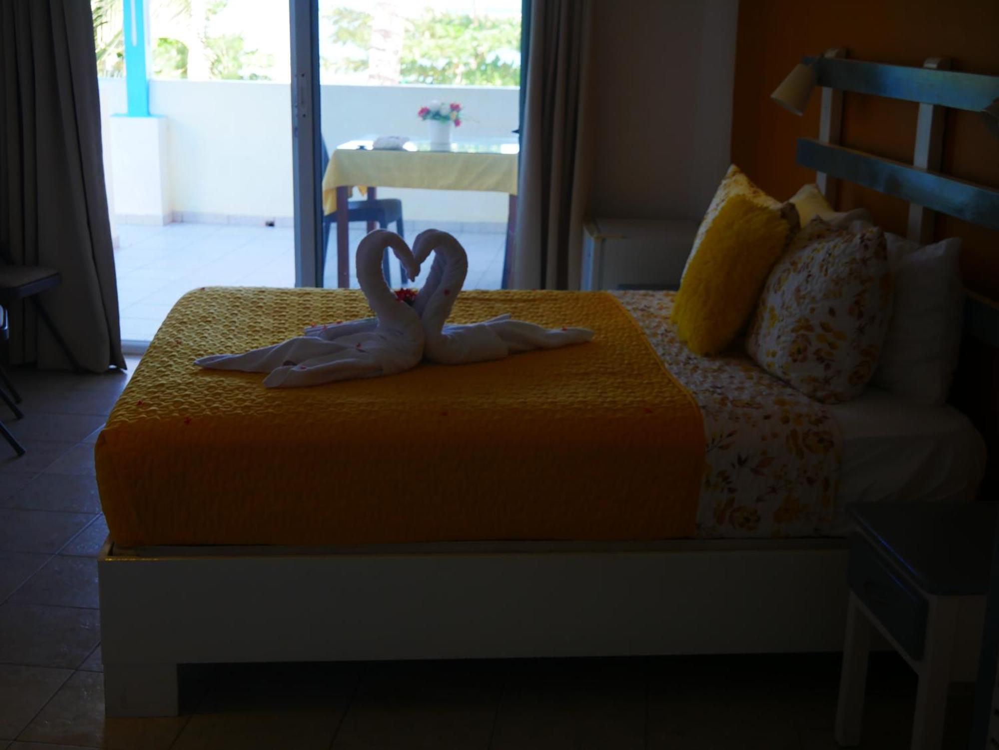 Costarena Beach Hotel ลาสแตร์เรนาส ภายนอก รูปภาพ