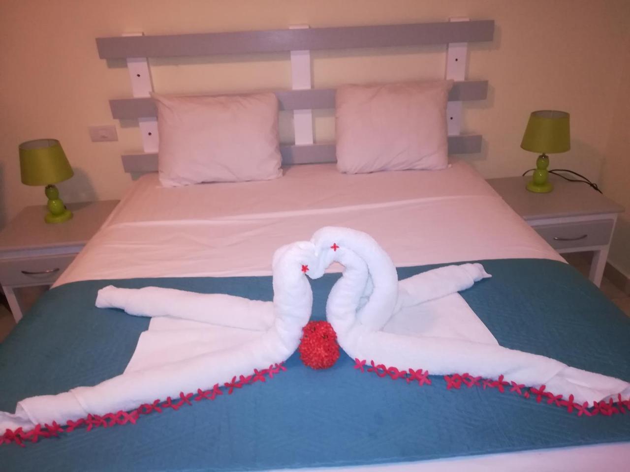 Costarena Beach Hotel ลาสแตร์เรนาส ภายนอก รูปภาพ